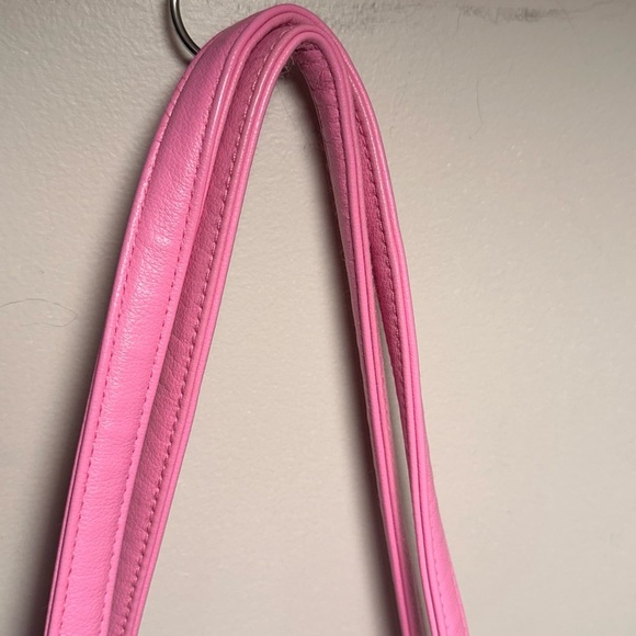 Vera Bradley Small Trimmed Vera Bag in Tropical Paradise _ Pink Teal Palm Trees - Picture 7 of 15